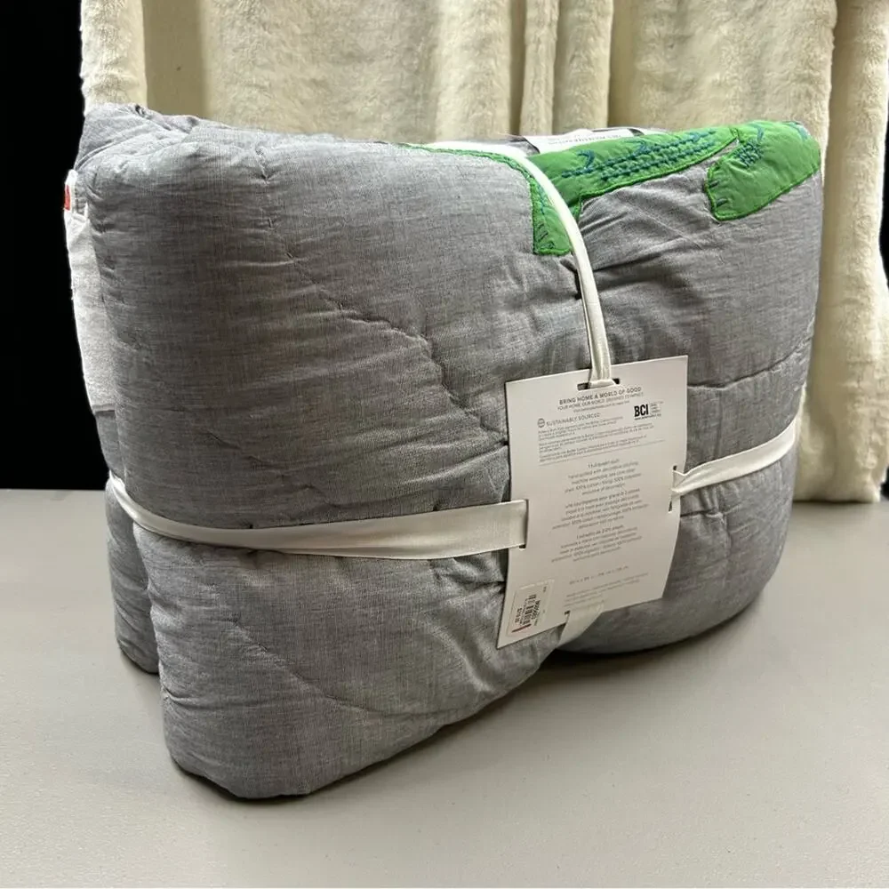 Pottery Barn Kids Silly Safari Quilt Animals Zoo Gray Full Queen Bedding Bed